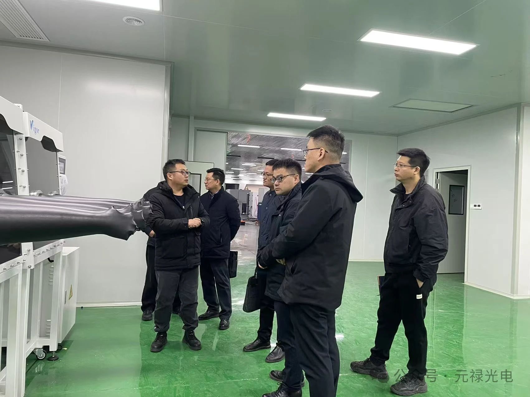 1733983228303405.jpg 1733983228303405.jpg